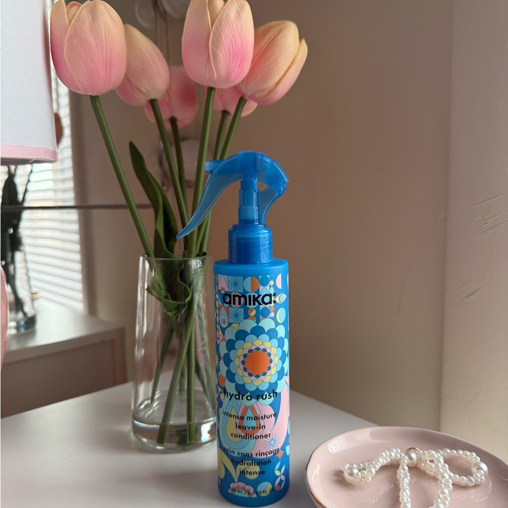 Amika Hydra-Rush Intense Moisture Leave-In Conditioner - Blue and Pink - Picture 2 of 6
